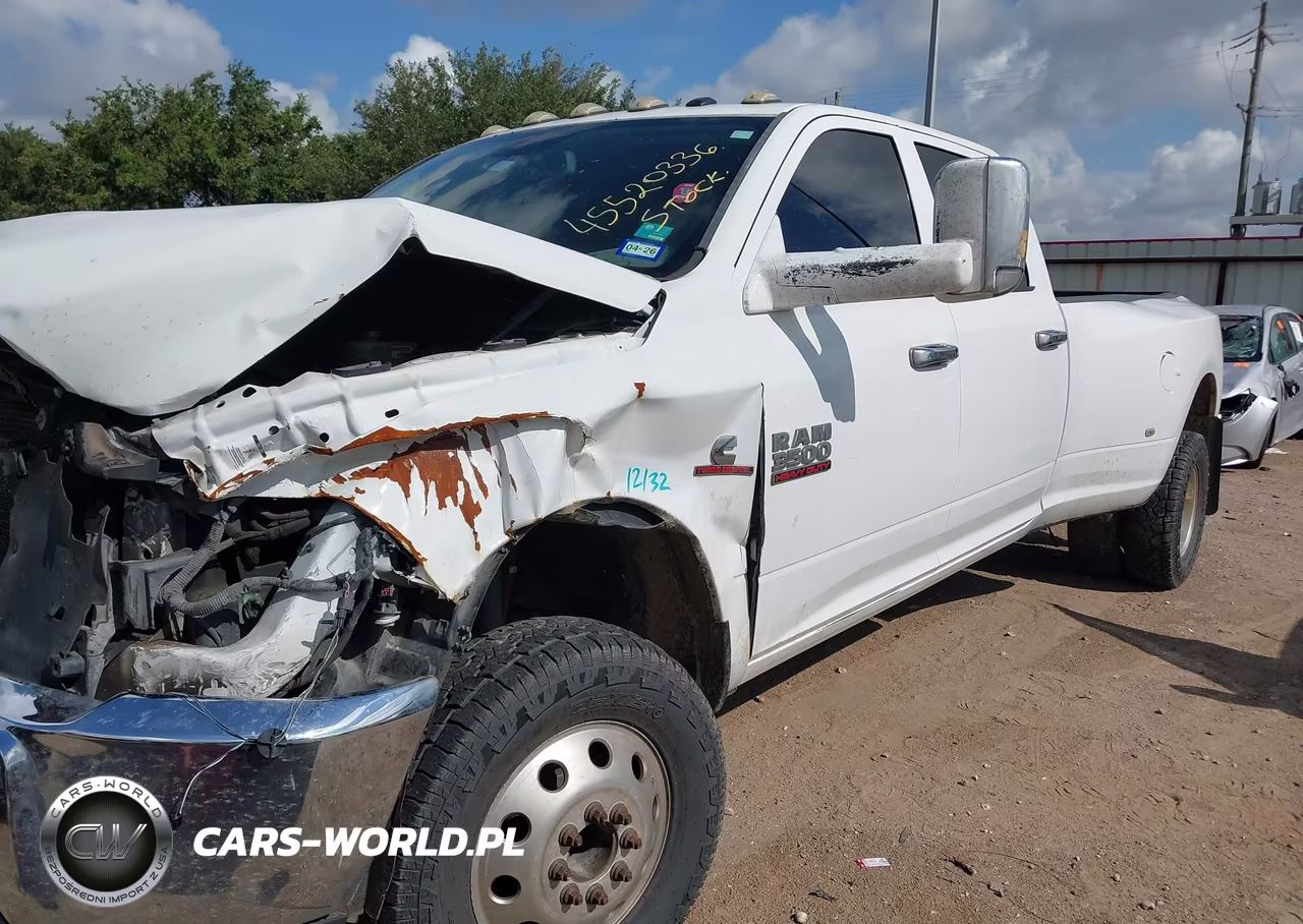 2017 Ram 3500 Tradesman 4X4 8' Box VIN:3C63RRGL4HG631694 - 12