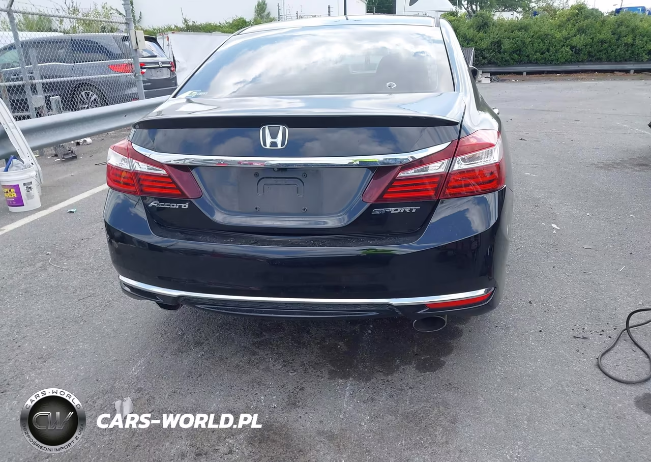 2016 Honda Accord Sport VIN:1HGCR2F56GA070870 - 16