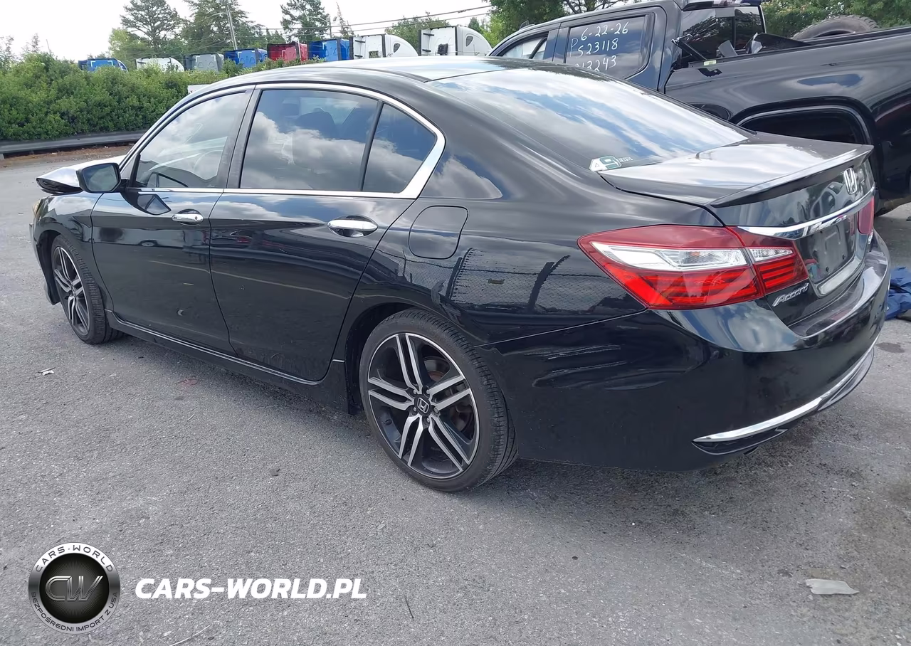 2016 Honda Accord Sport VIN:1HGCR2F56GA070870 - 3