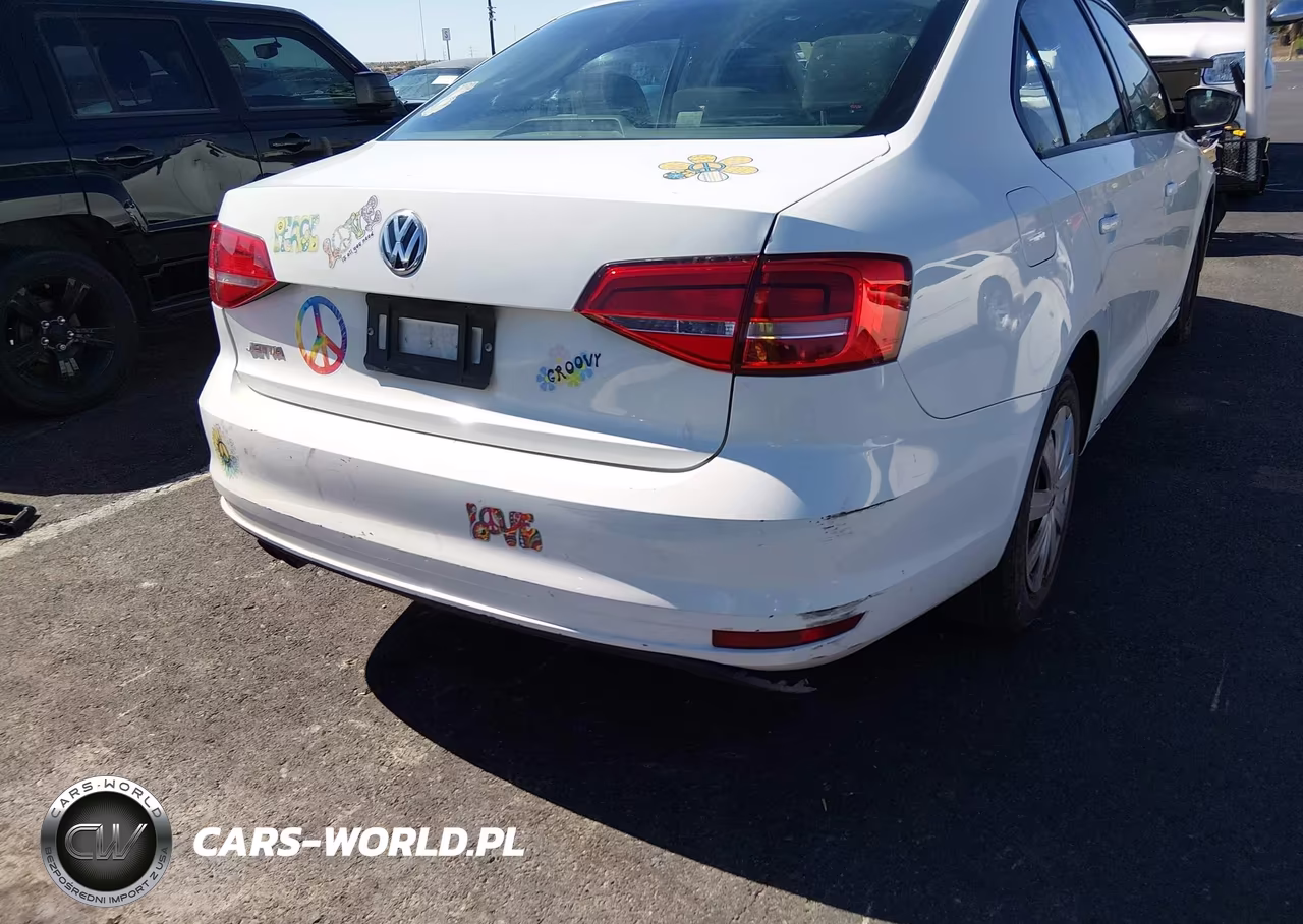 2015 Volkswagen Jetta 2.0L S VIN:3VW2K7AJ8FM285942 - 14