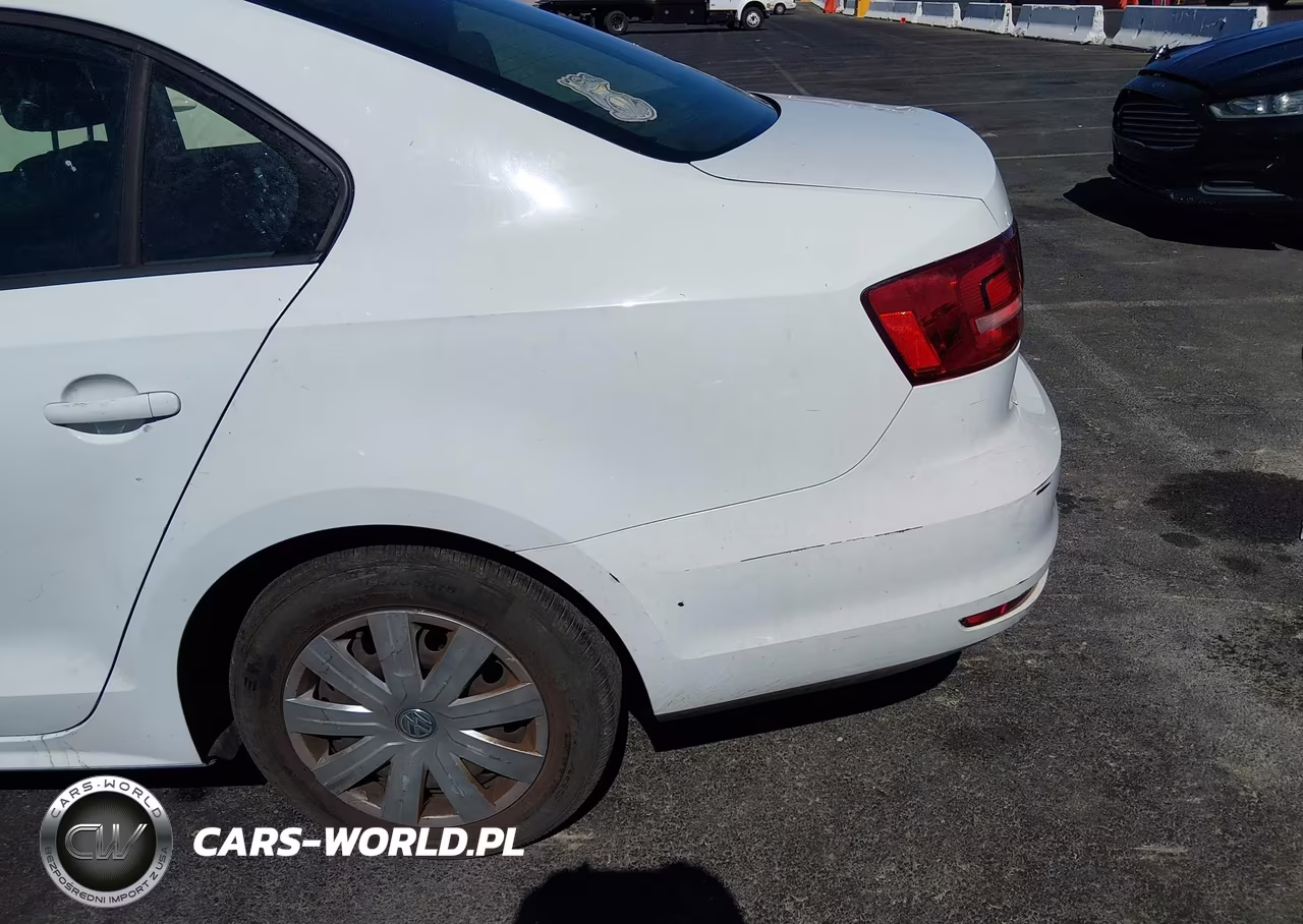 2015 Volkswagen Jetta 2.0L S VIN:3VW2K7AJ8FM285942 - 16