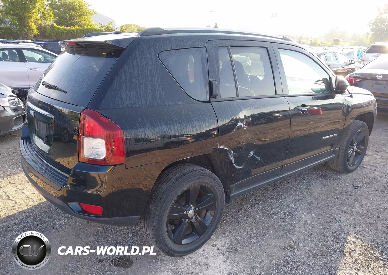 2016 Jeep Compass Sport VIN:1C4NJDBB2GD686215 - 4