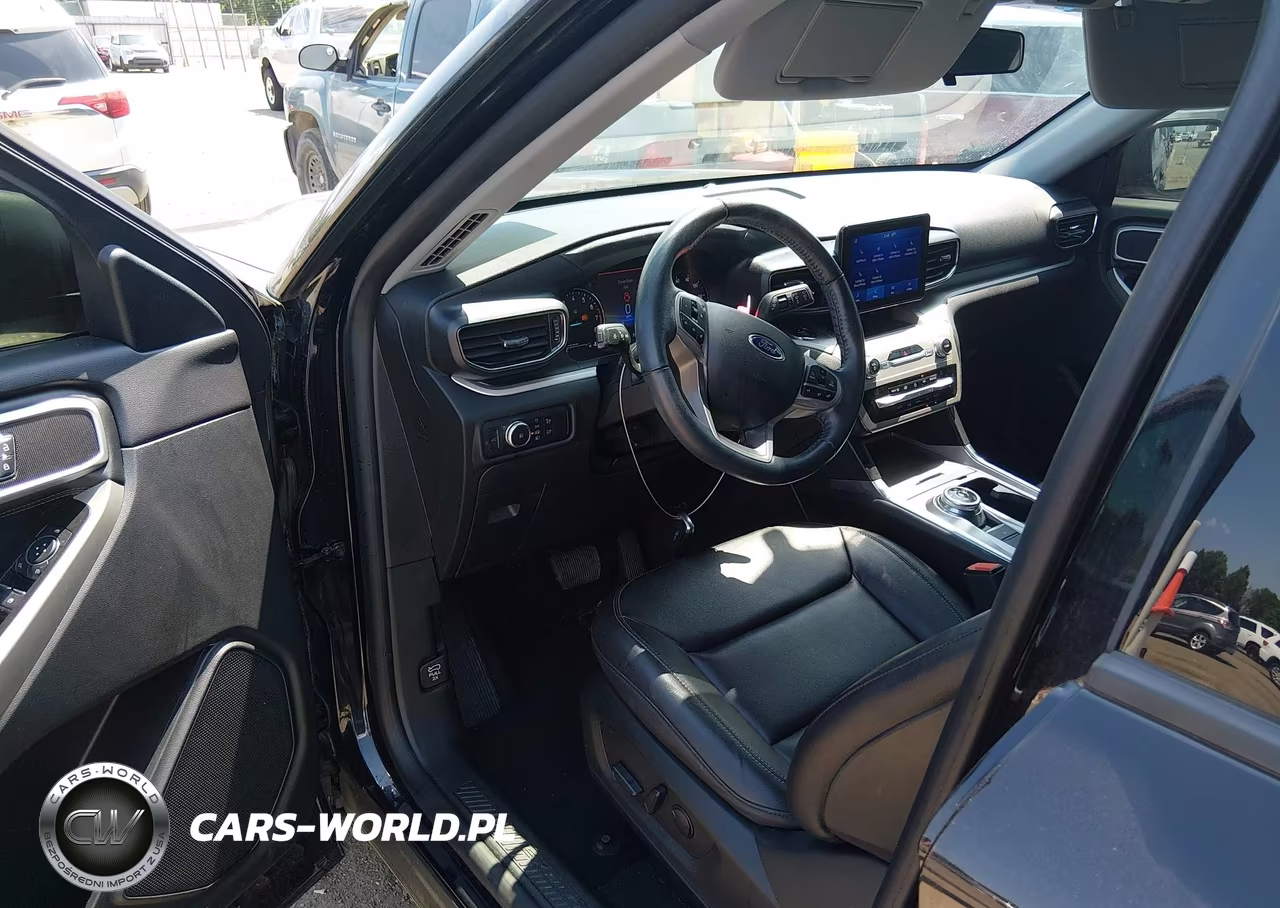 2020 Ford Explorer Xlt VIN:1FMSK7DH2LGC22719 - 18