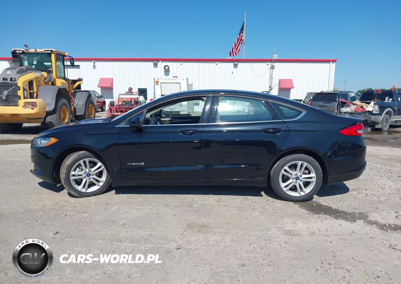 2018 Ford Fusion Hybrid S VIN:3FA6P0UU6JR278797 - 19
