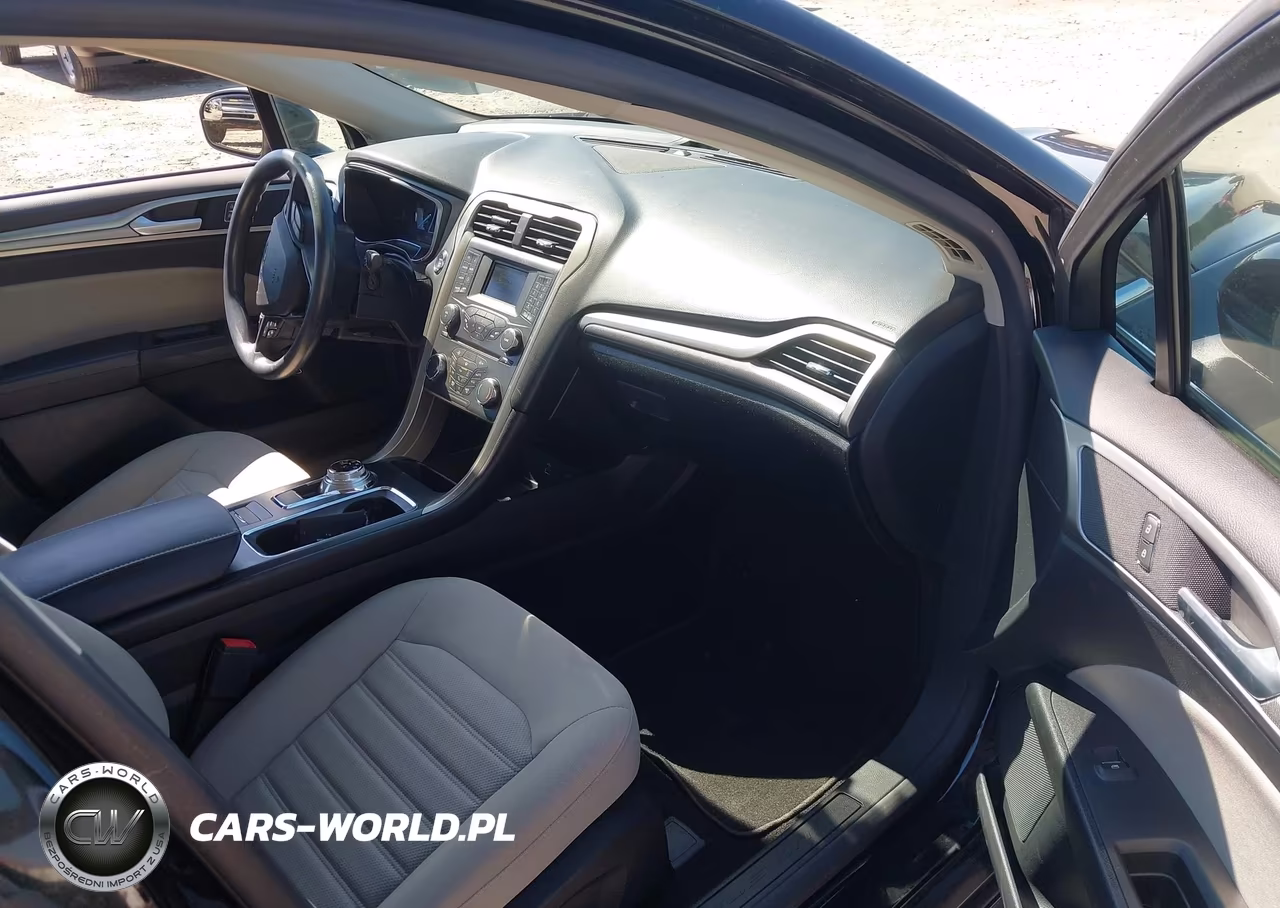2018 Ford Fusion Hybrid S VIN:3FA6P0UU6JR278797 - 5