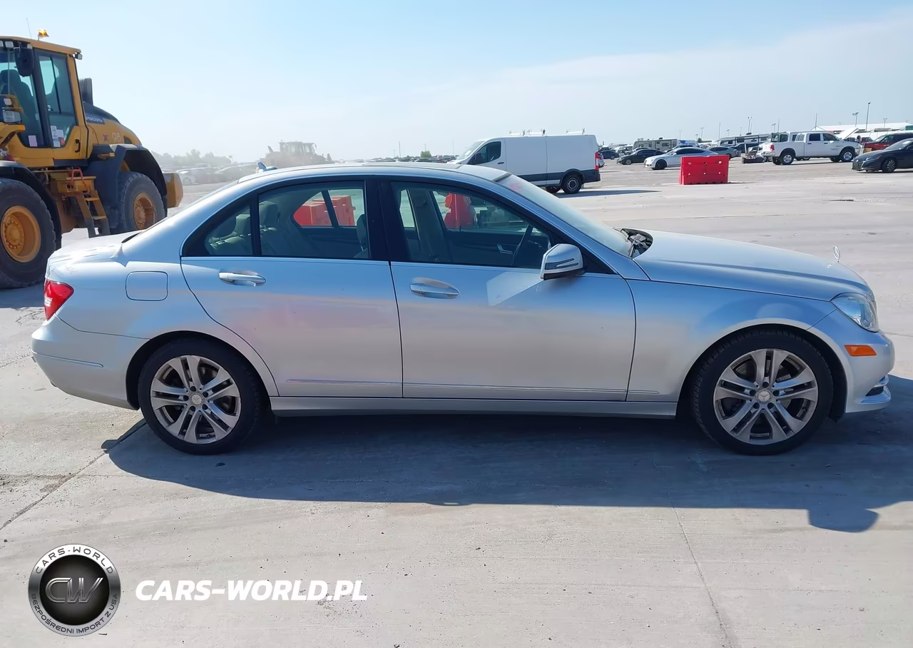 2014 Mercedes-Benz C 300 Luxury 4Matic VIN:WDDGF8ABXEA936260 - 13