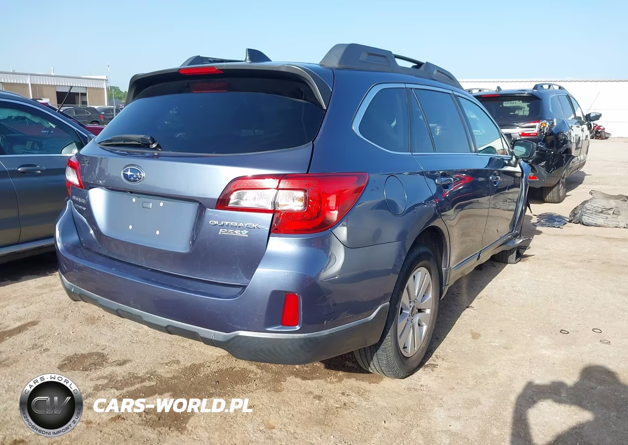 2017 Subaru Outback 2.5I Premium VIN:4S4BSACC1H3323526 - 4