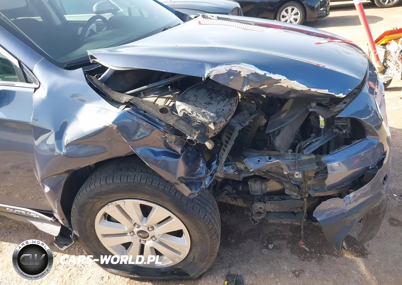 2017 Subaru Outback 2.5I Premium VIN:4S4BSACC1H3323526 - 6