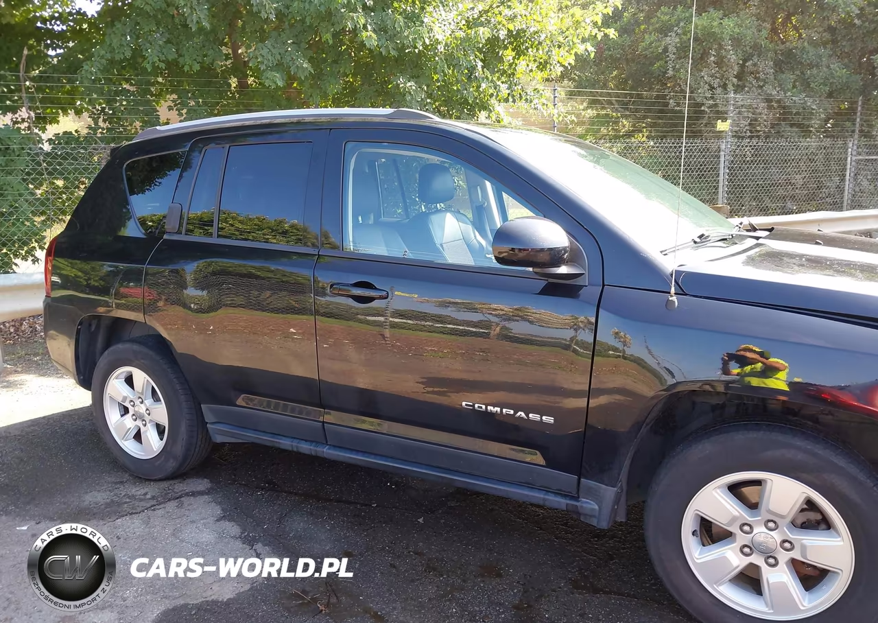 2017 Jeep Compass Latitude Fwd VIN:1C4NJCEB4HD160384 - 13