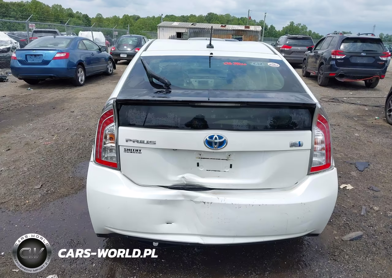 2012 Toyota Prius Three VIN:JTDKN3DU5C1510318 - 16