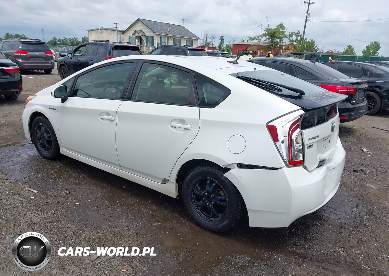 2012 Toyota Prius Three VIN:JTDKN3DU5C1510318 - 3