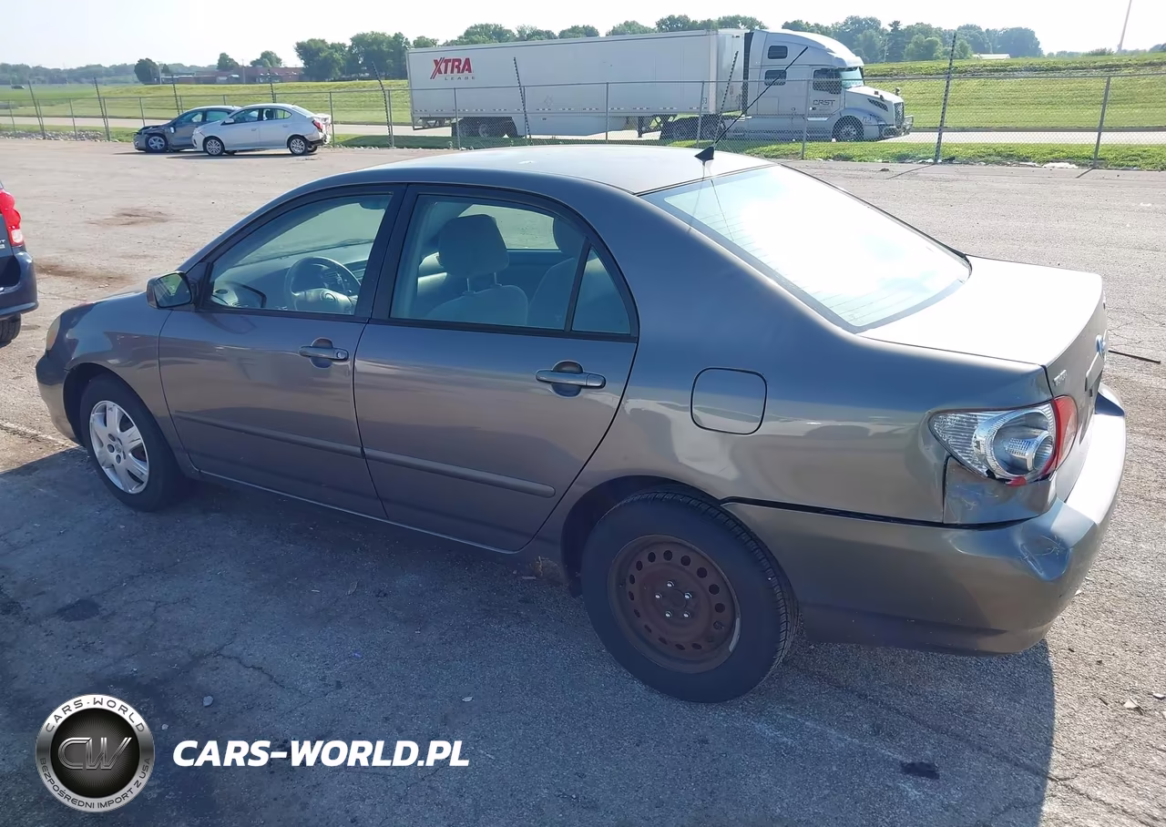 2007 Toyota Corolla Le VIN:1NXBR32E47Z767311 - 3