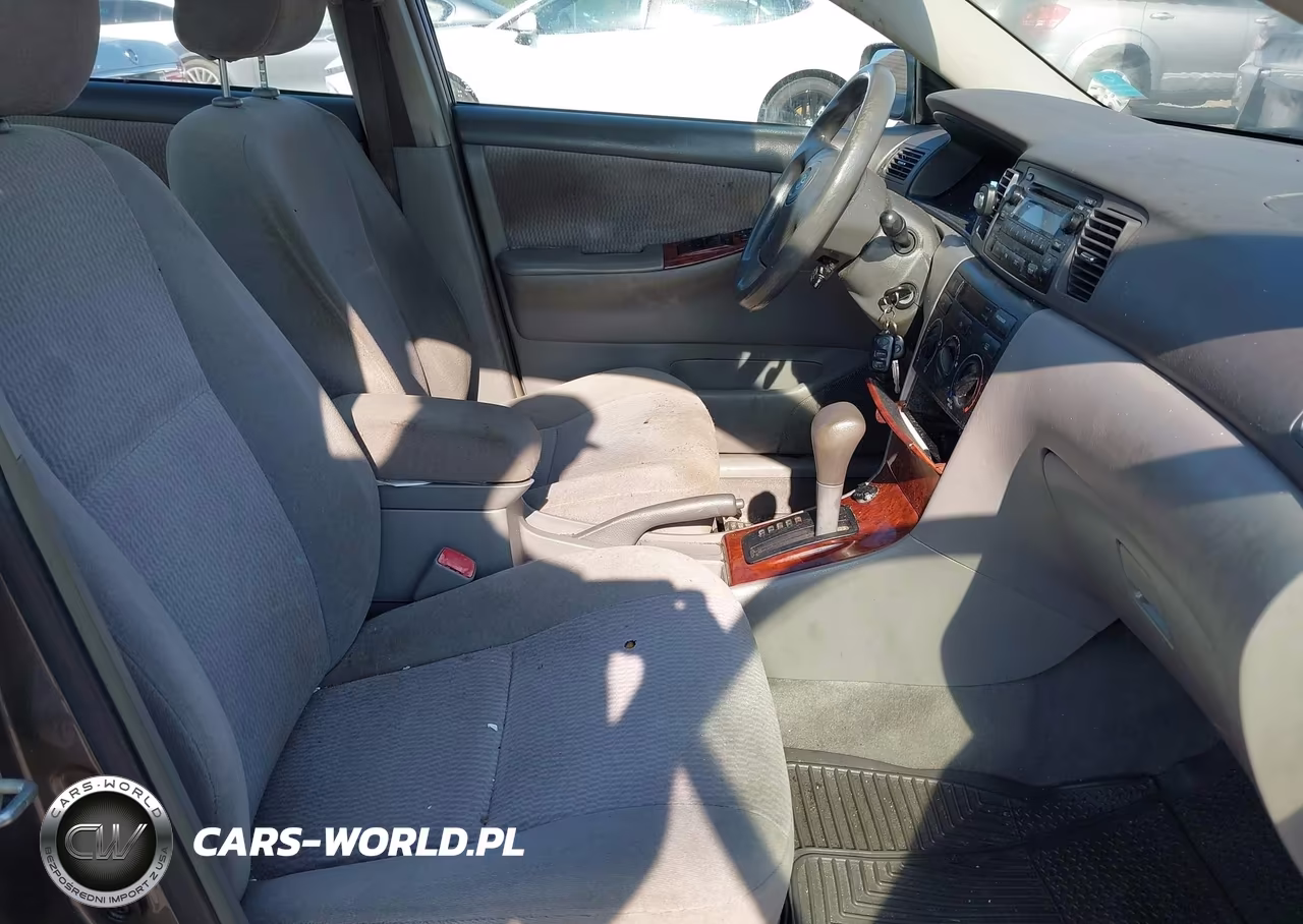 2007 Toyota Corolla Le VIN:1NXBR32E47Z767311 - 5