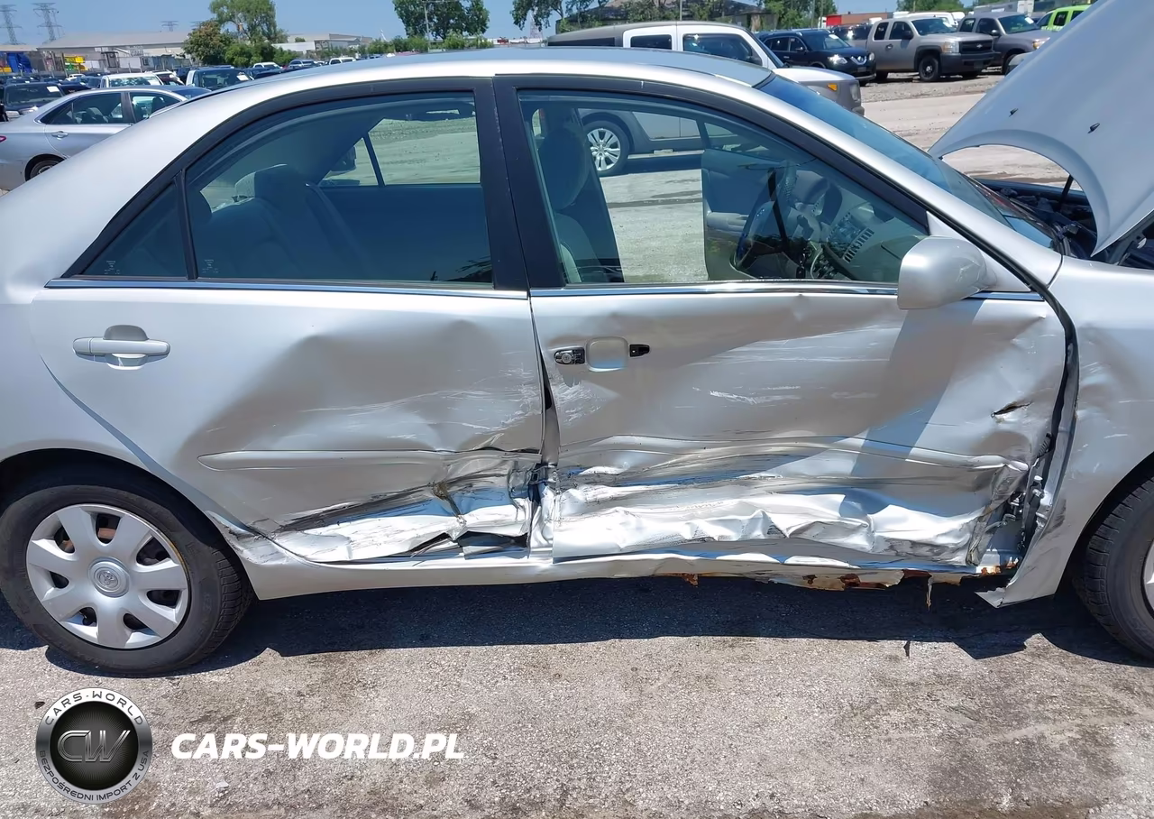 2003 Toyota Camry Le VIN:4T1BE32K33U195904 - 6