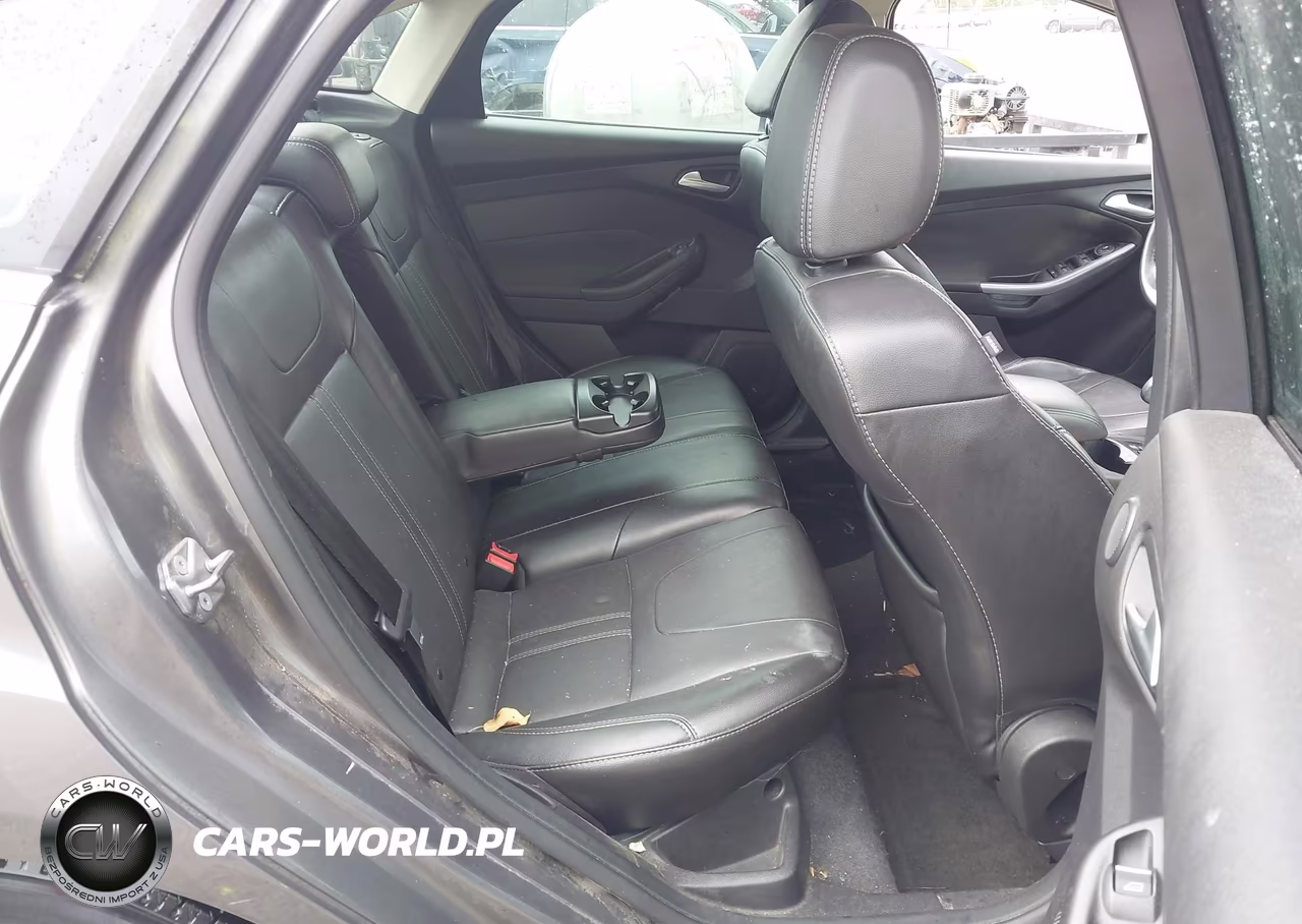 2013 Ford Focus Titanium VIN:1FADP3J27DL128972 - 8