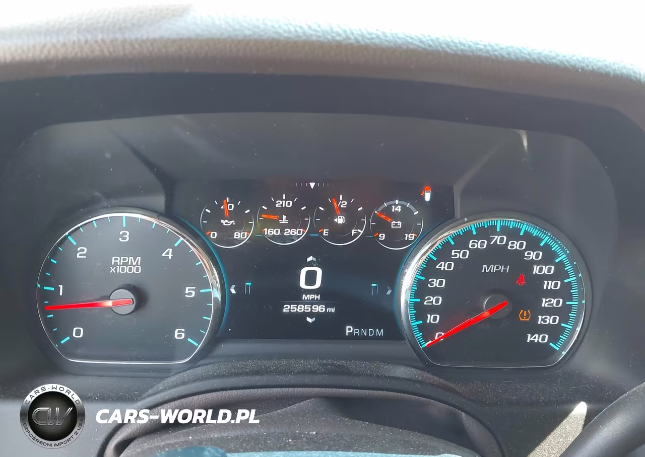 2016 Chevrolet Tahoe Ltz VIN:1GNSCCKC7GR418027 - 7