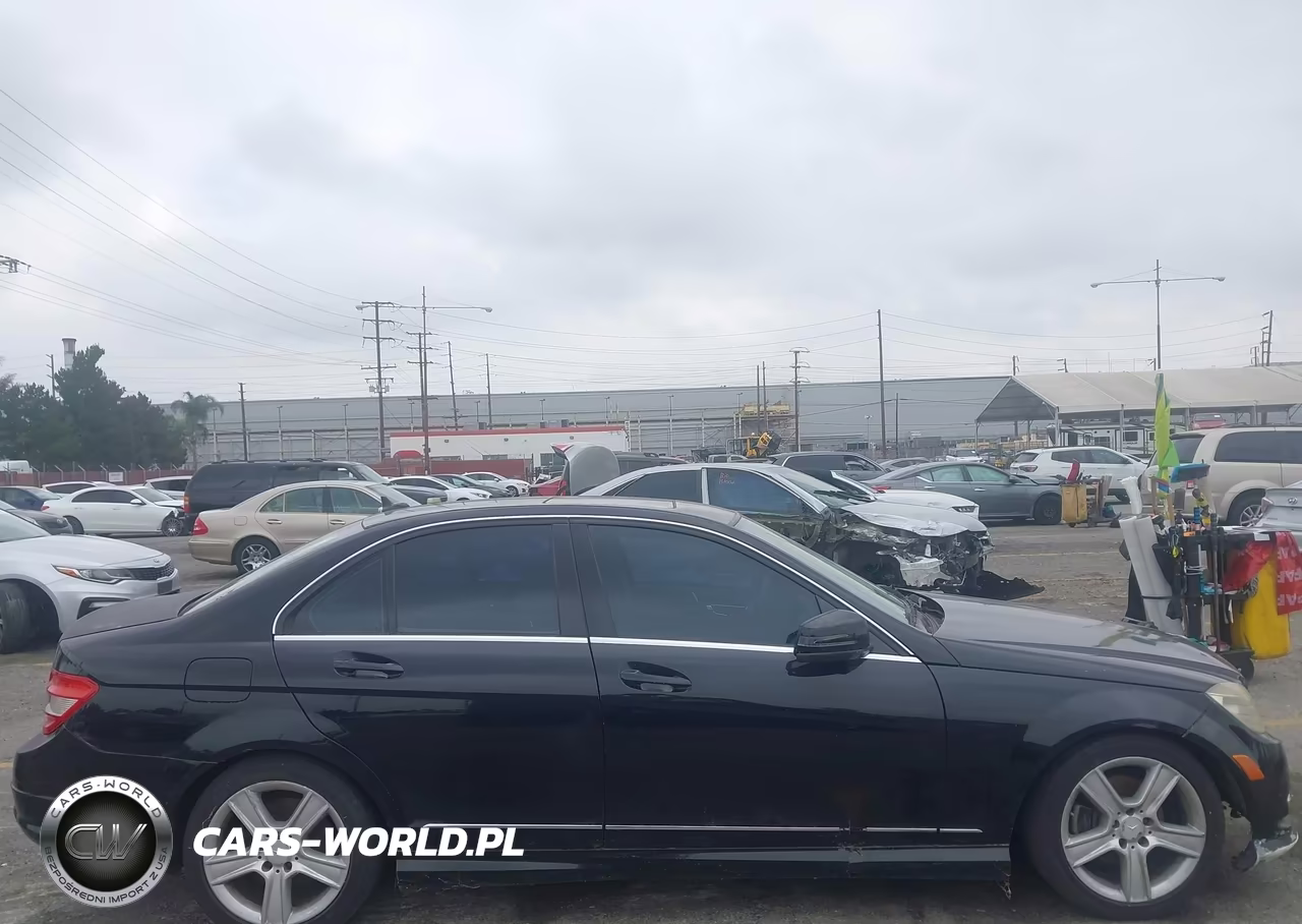 2010 Mercedes-Benz C 300 Luxury-Sport VIN:WDDGF5EB8AF437205 - 12