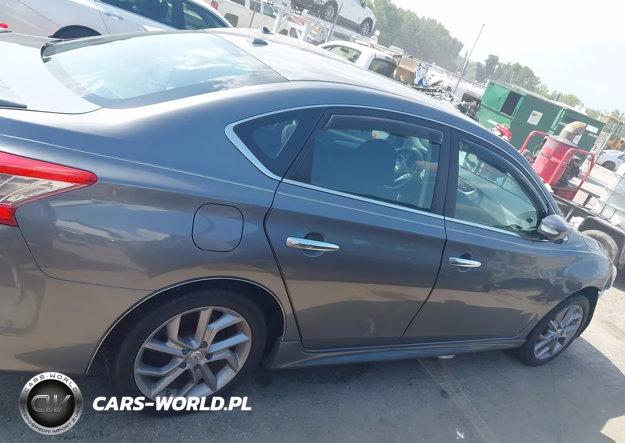 2015 Nissan Sentra Sr VIN:3N1AB7APXFY284709 - 14