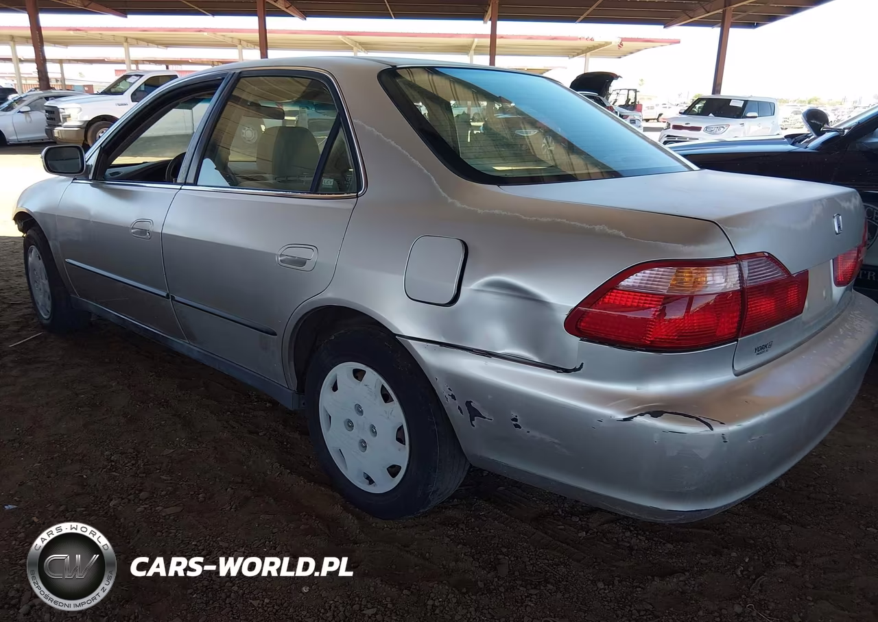 1999 Honda Accord Lx VIN:JHMCG5548XC043851 - 3