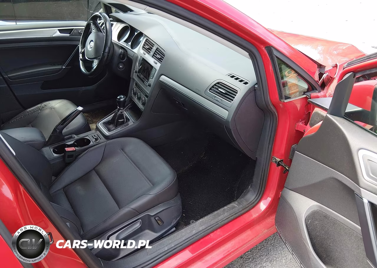 2015 Volkswagen Golf Tdi Se 4-Door VIN:3VWRA7AU3FM028828 - 5