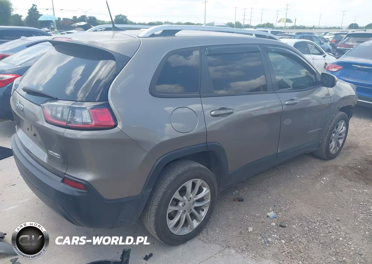 2020 Jeep Cherokee Latitude Fwd VIN:1C4PJLCB3LD515923 - 4