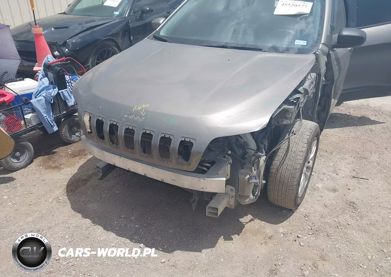 2020 Jeep Cherokee Latitude Fwd VIN:1C4PJLCB3LD515923 - 6