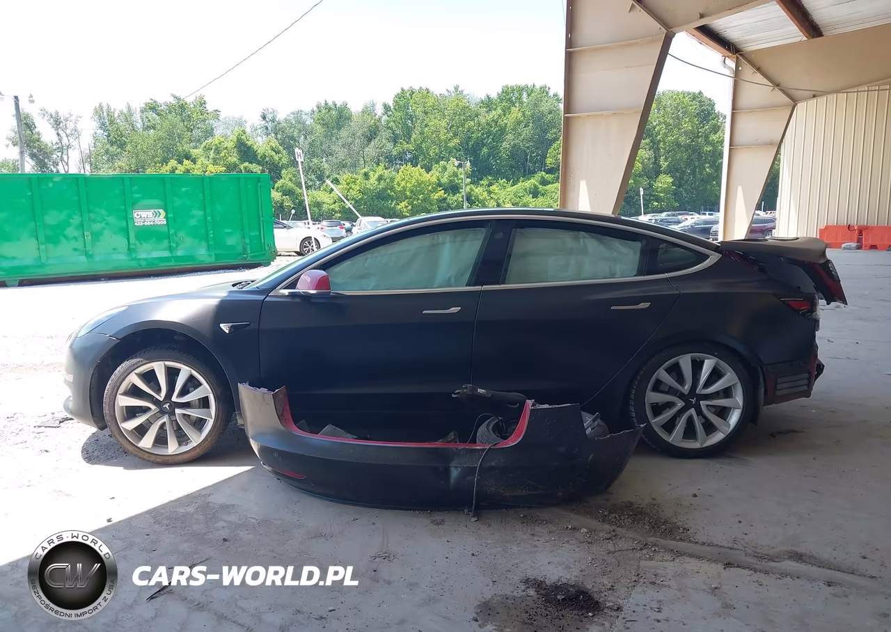 2018 Tesla Model 3 Long Range-Mid Range VIN:5YJ3E1EA4JF032135 - 14