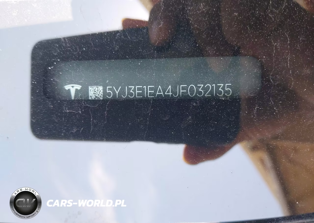 2018 Tesla Model 3 Long Range-Mid Range VIN:5YJ3E1EA4JF032135 - 9