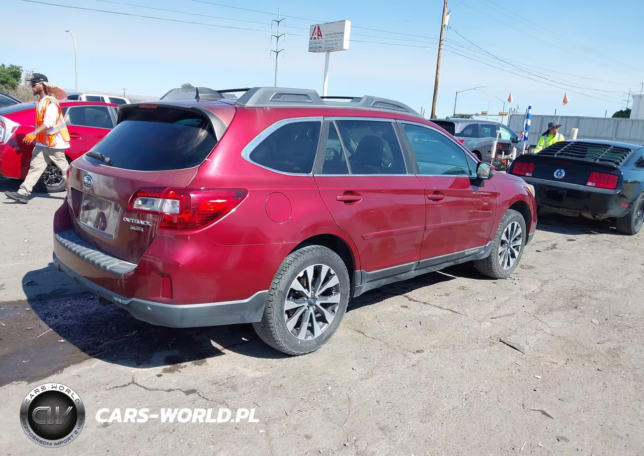 2017 Subaru Outback 3.6R Limited VIN:4S4BSENC7H3413073 - 4