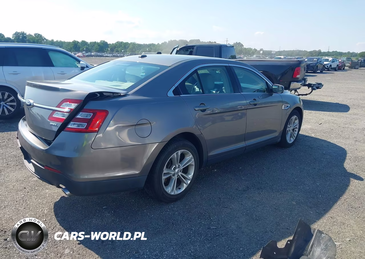 2013 Ford Taurus Sel VIN:1FAHP2E85DG145093 - 4