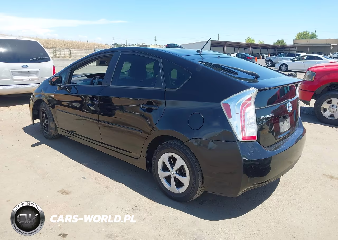 2012 Toyota Prius Two VIN:JTDKN3DU6C5463440 - 3