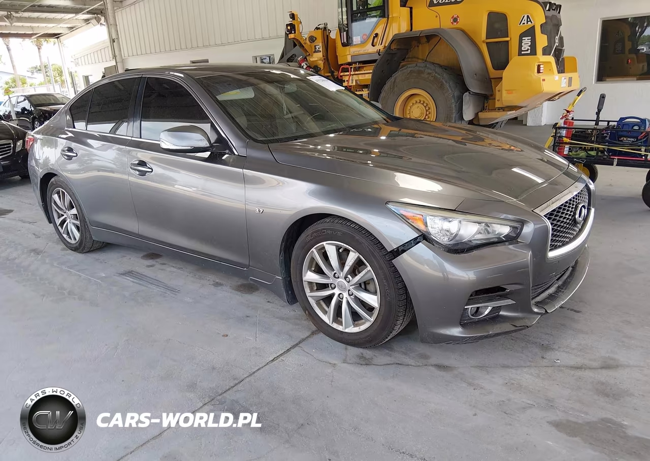 2014 Infiniti Q50 Premium