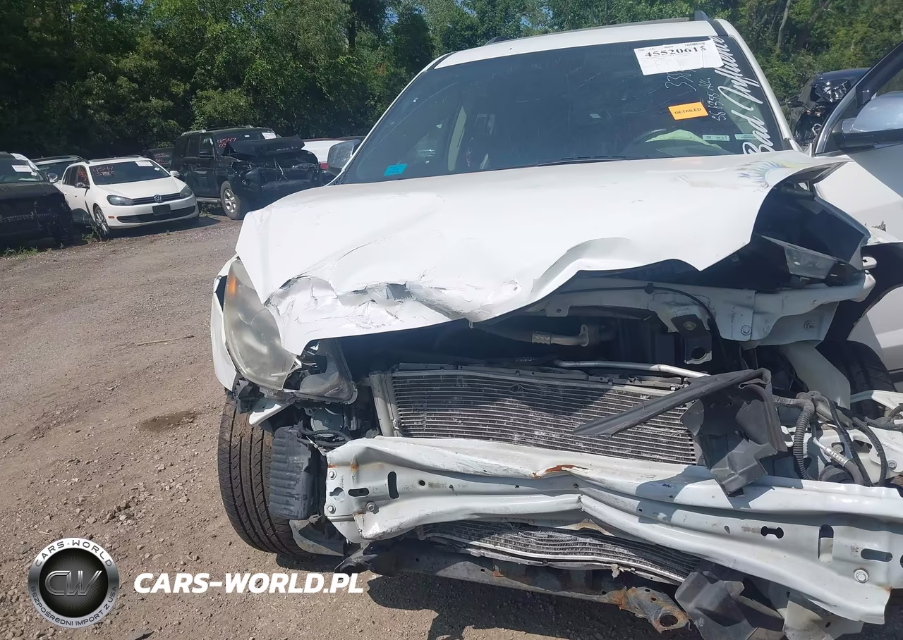 2017 Chevrolet Equinox Premier VIN:2GNALDEK9H1588355 - 6