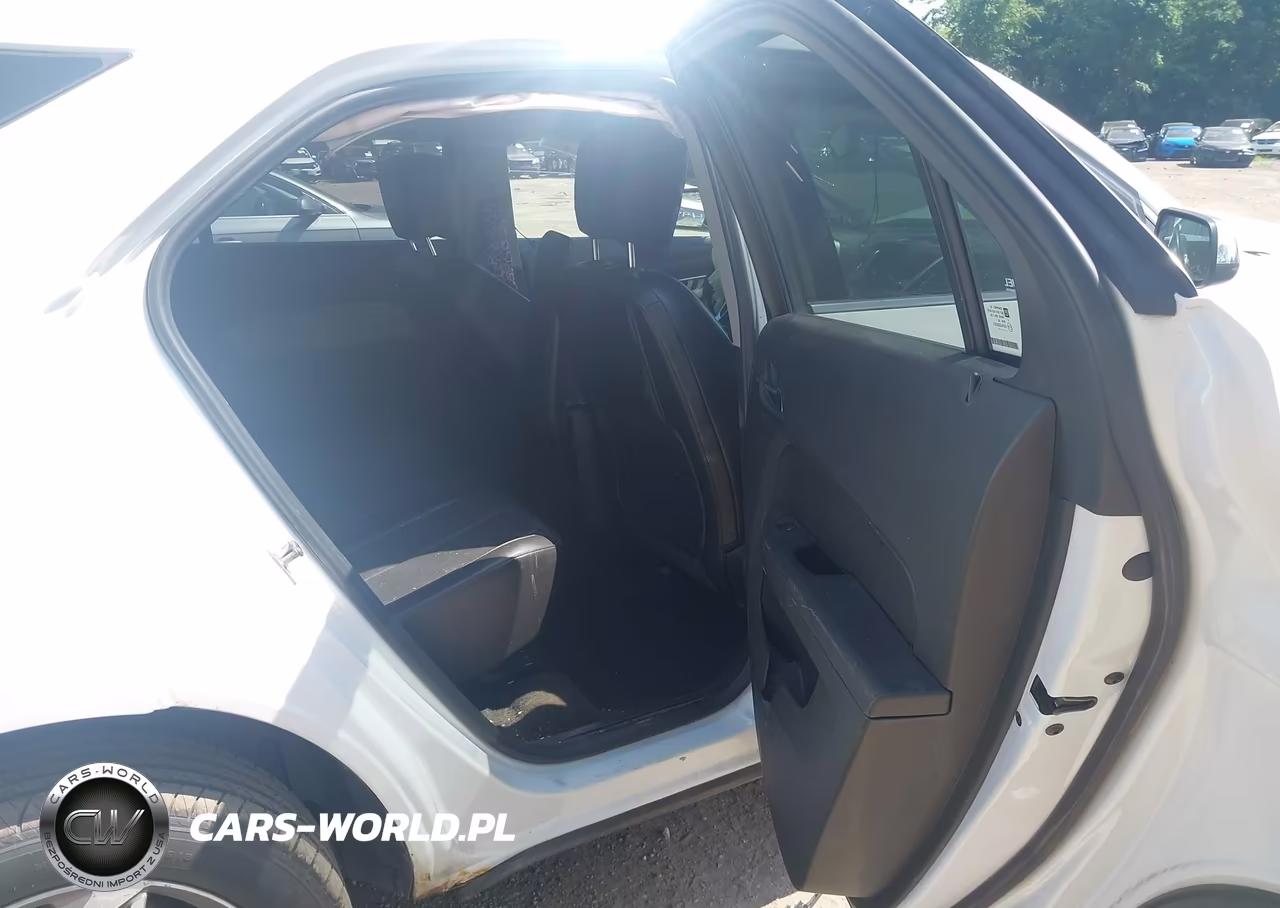 2017 Chevrolet Equinox Premier VIN:2GNALDEK9H1588355 - 8