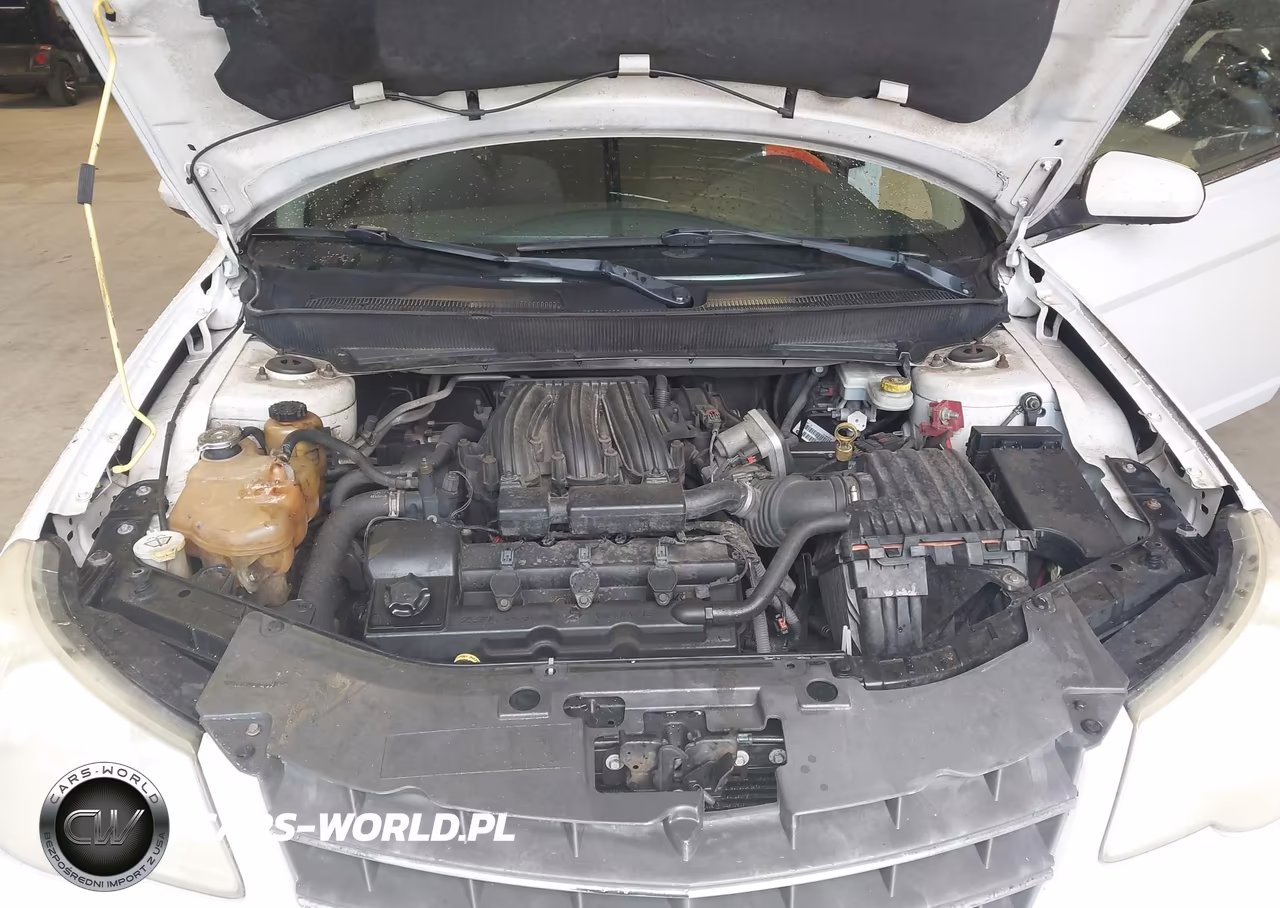 2010 Chrysler Sebring Touring VIN:1C3BC5ED3AN142862 - 10
