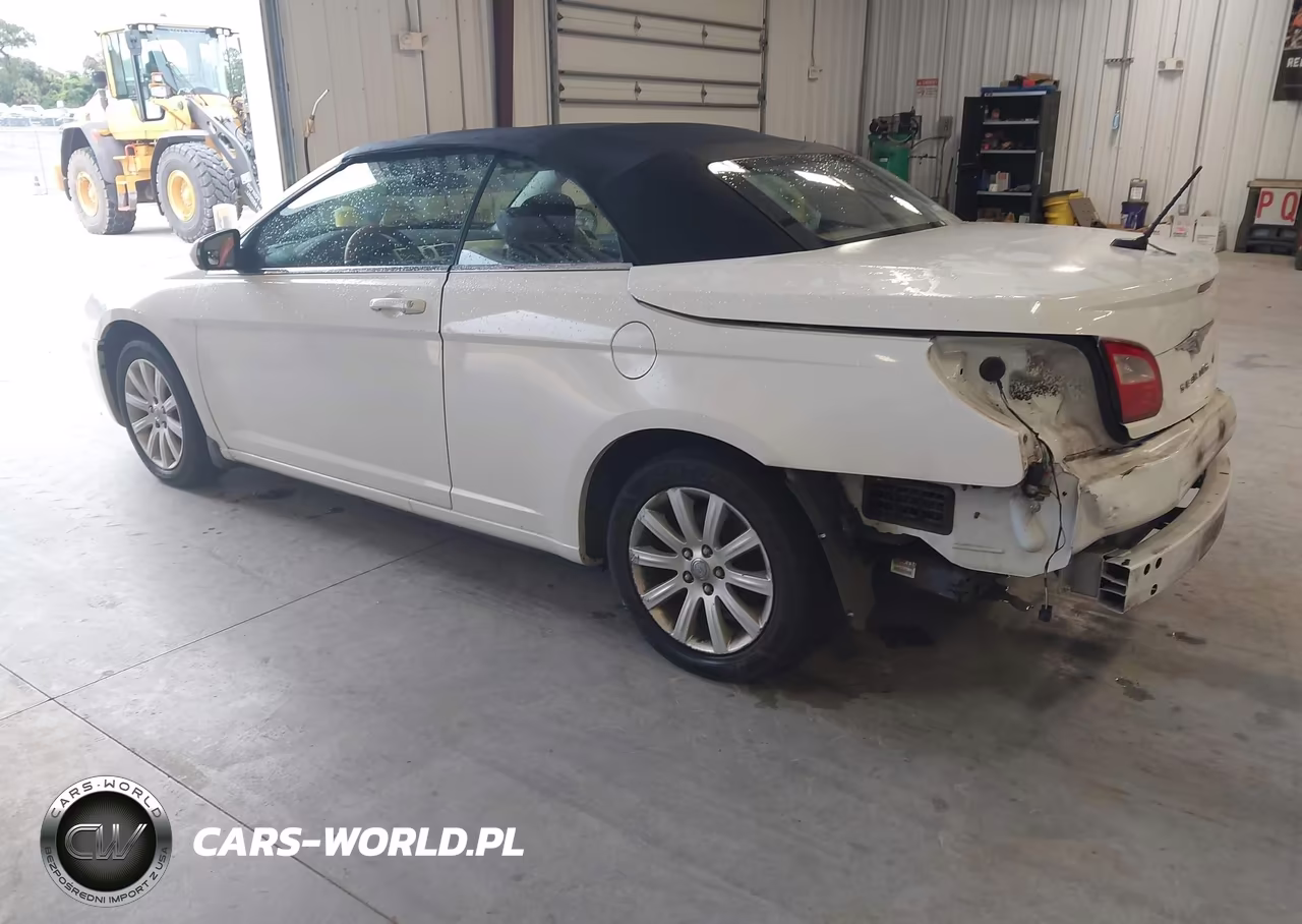 2010 Chrysler Sebring Touring VIN:1C3BC5ED3AN142862 - 3