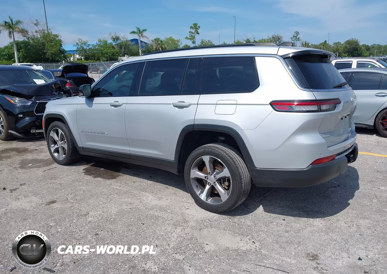 2024 Jeep Grand Cherokee L Limited 4X4 VIN:1C4RJKBG2R8519432 - 3