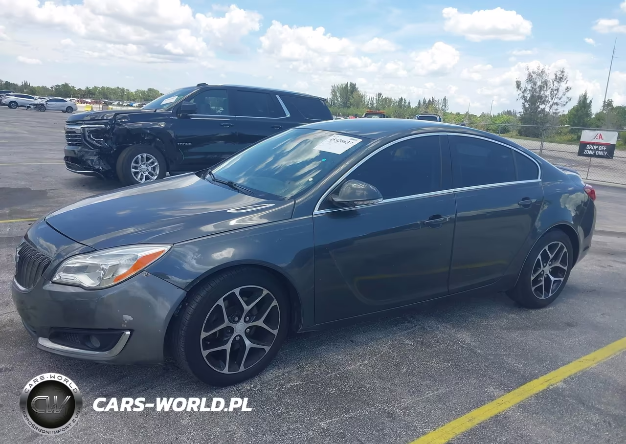 2017 Buick Regal Turbo Sport Touring VIN:2G4GL5EX8H9151142 - 14