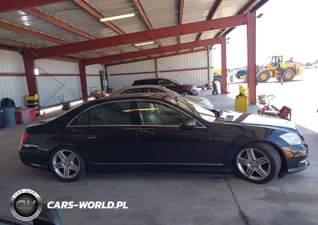 2013 Mercedes-Benz S 550 VIN:WDDNG7DB6DA505620 - 13