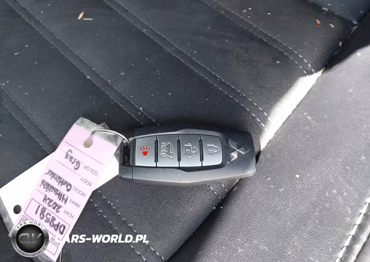 2024 Mitsubishi Outlander VIN:JA4J4VA80RZ071471 - 11