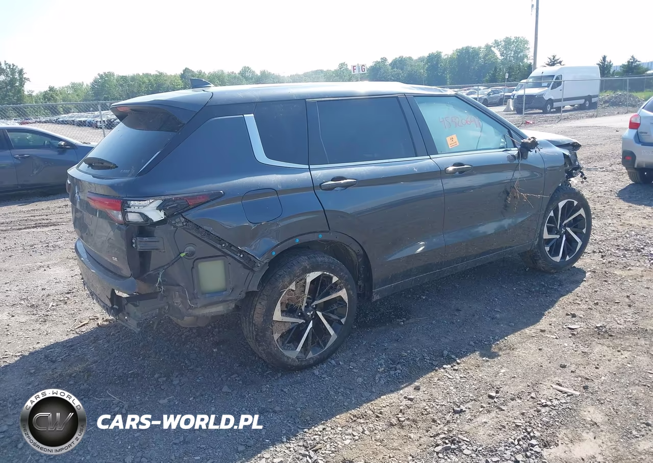 2024 Mitsubishi Outlander VIN:JA4J4VA80RZ071471 - 4