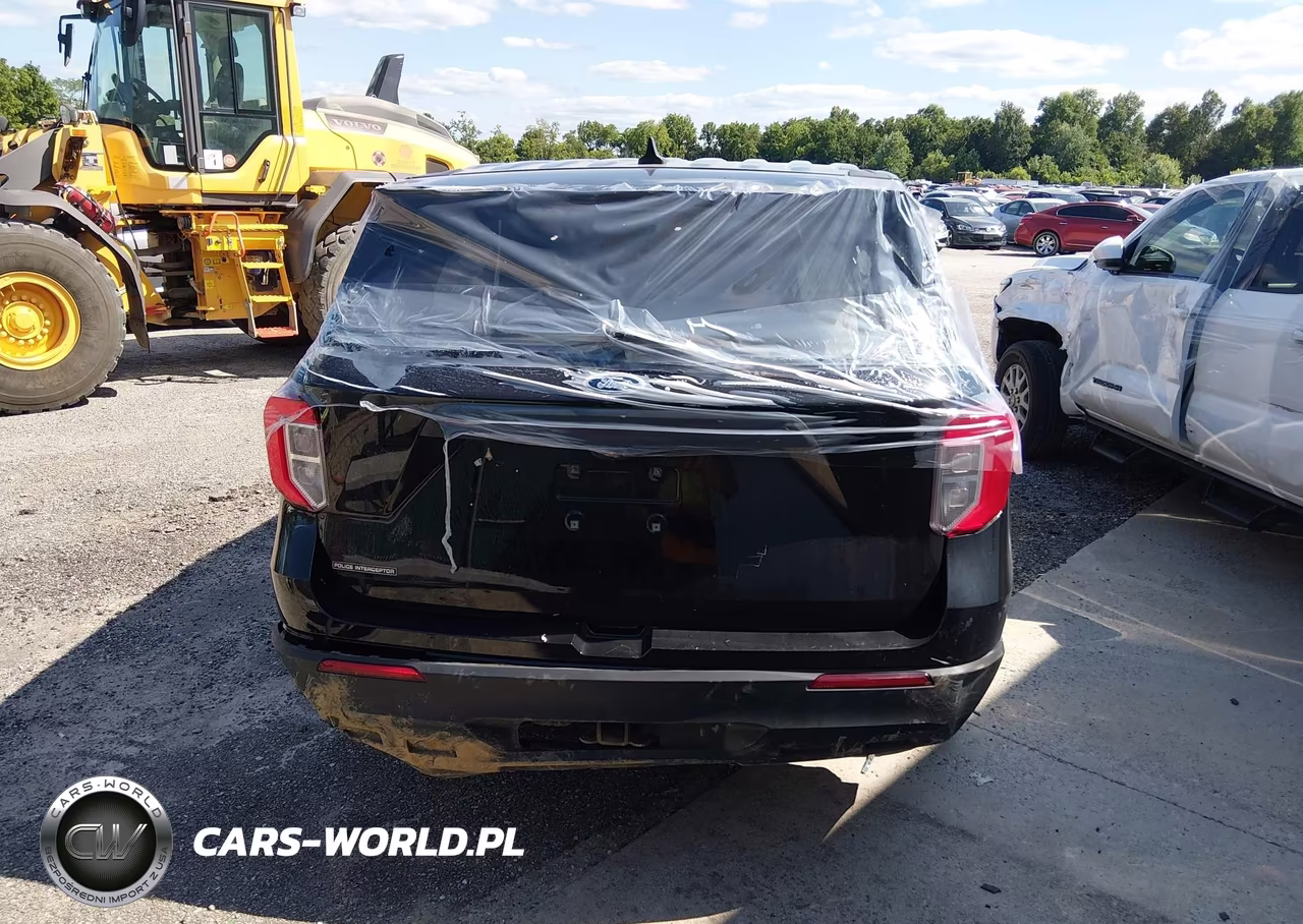 2022 Ford Police Interceptor Utility VIN:1FM5K8AB1NGA43710 - 17