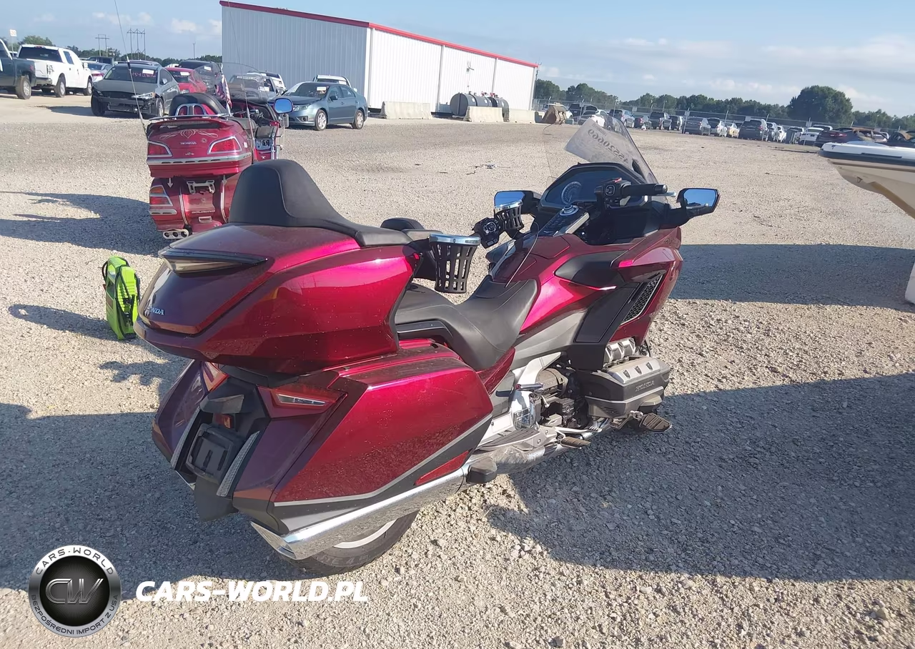 2018 Honda Gl1800 D VIN:JH2SC7957JK004065 - 4