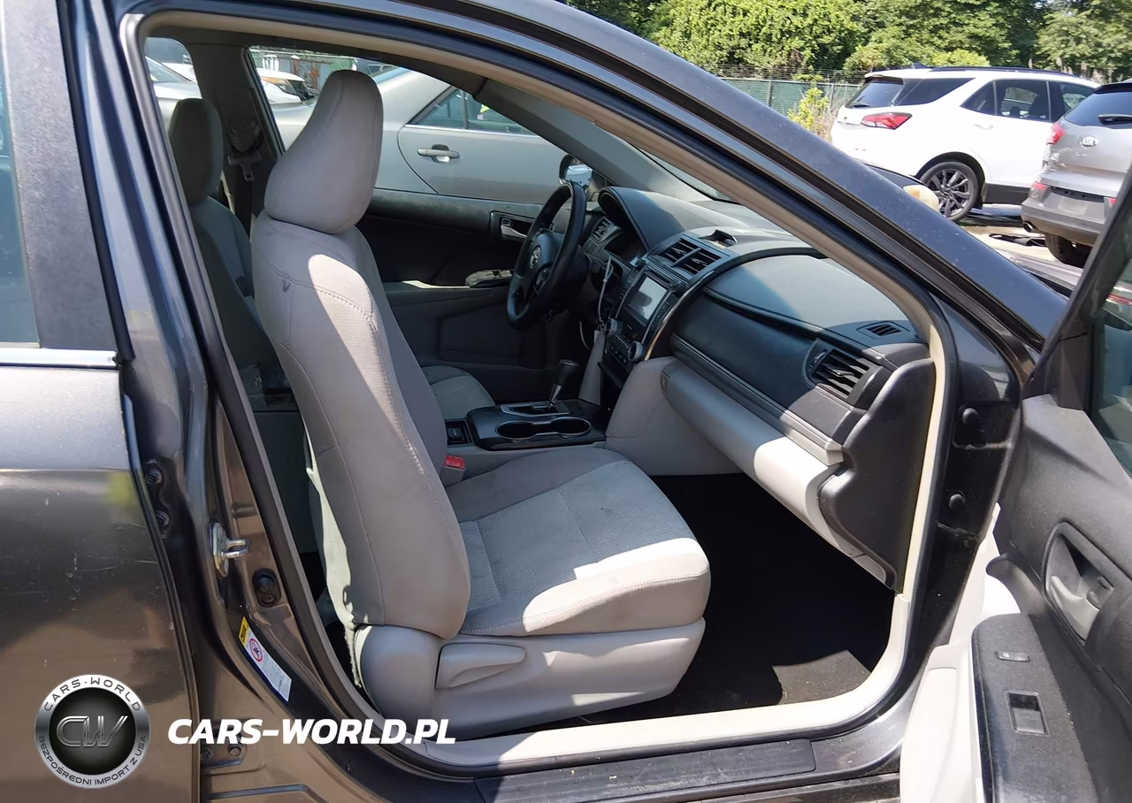 2014 Toyota Camry Le VIN:4T4BF1FK0ER348145 - 5