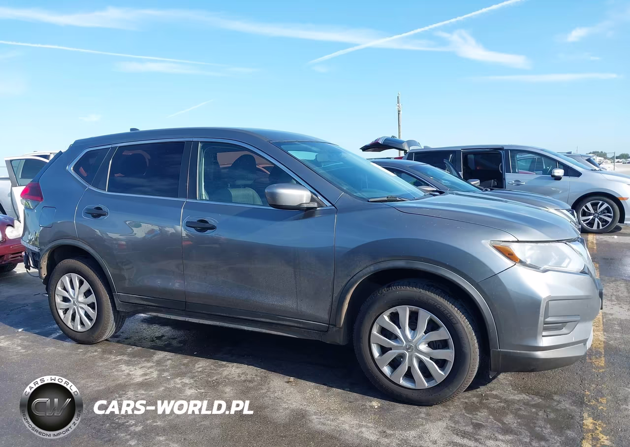 2018 Nissan Rogue S VIN:KNMAT2MV0JP554466 - 13