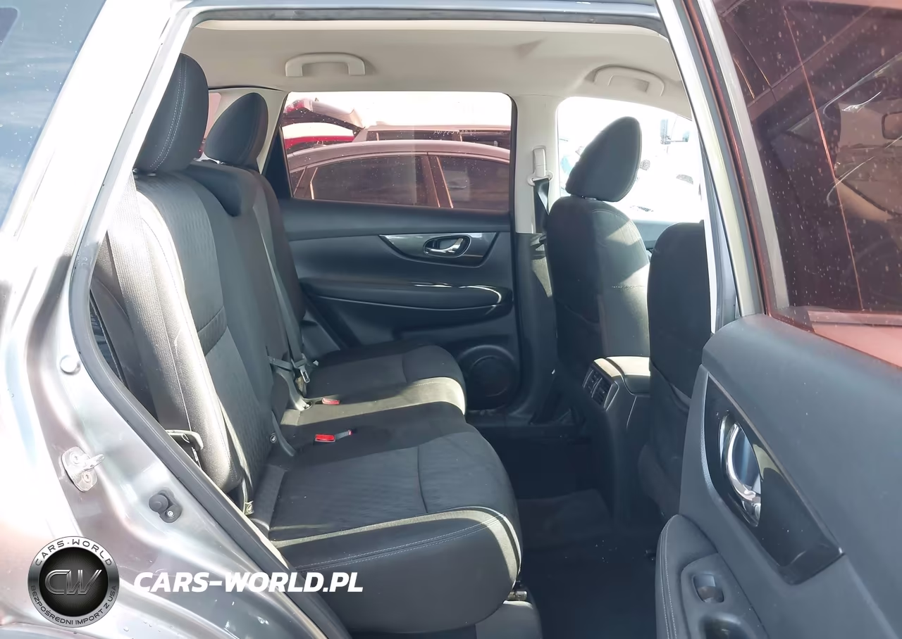 2018 Nissan Rogue S VIN:KNMAT2MV0JP554466 - 8