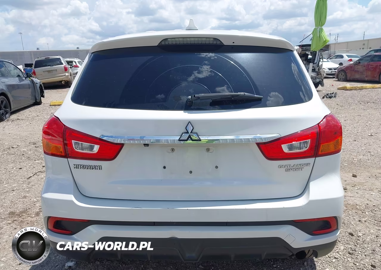 2018 Mitsubishi Outlander Sport 2.0 Es VIN:JA4AP3AU1JZ010448 - 16