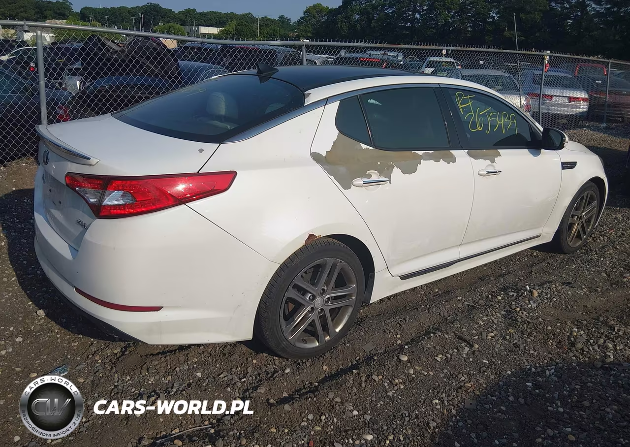 2013 Kia Optima Sx VIN:5XXGR4A67DG208105 - 4