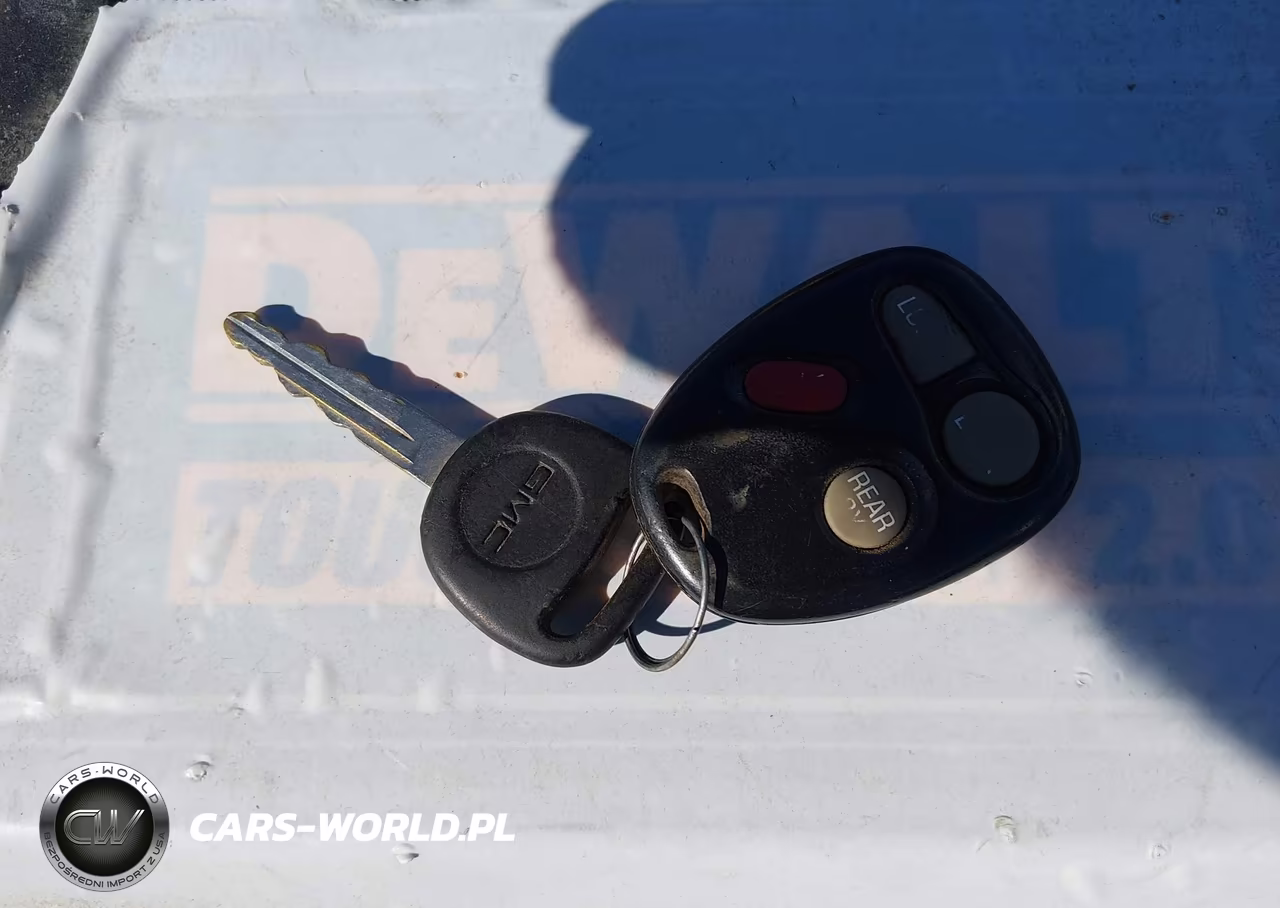 1999 GMC Envoy VIN:1GKDT13W3X2954601 - 11