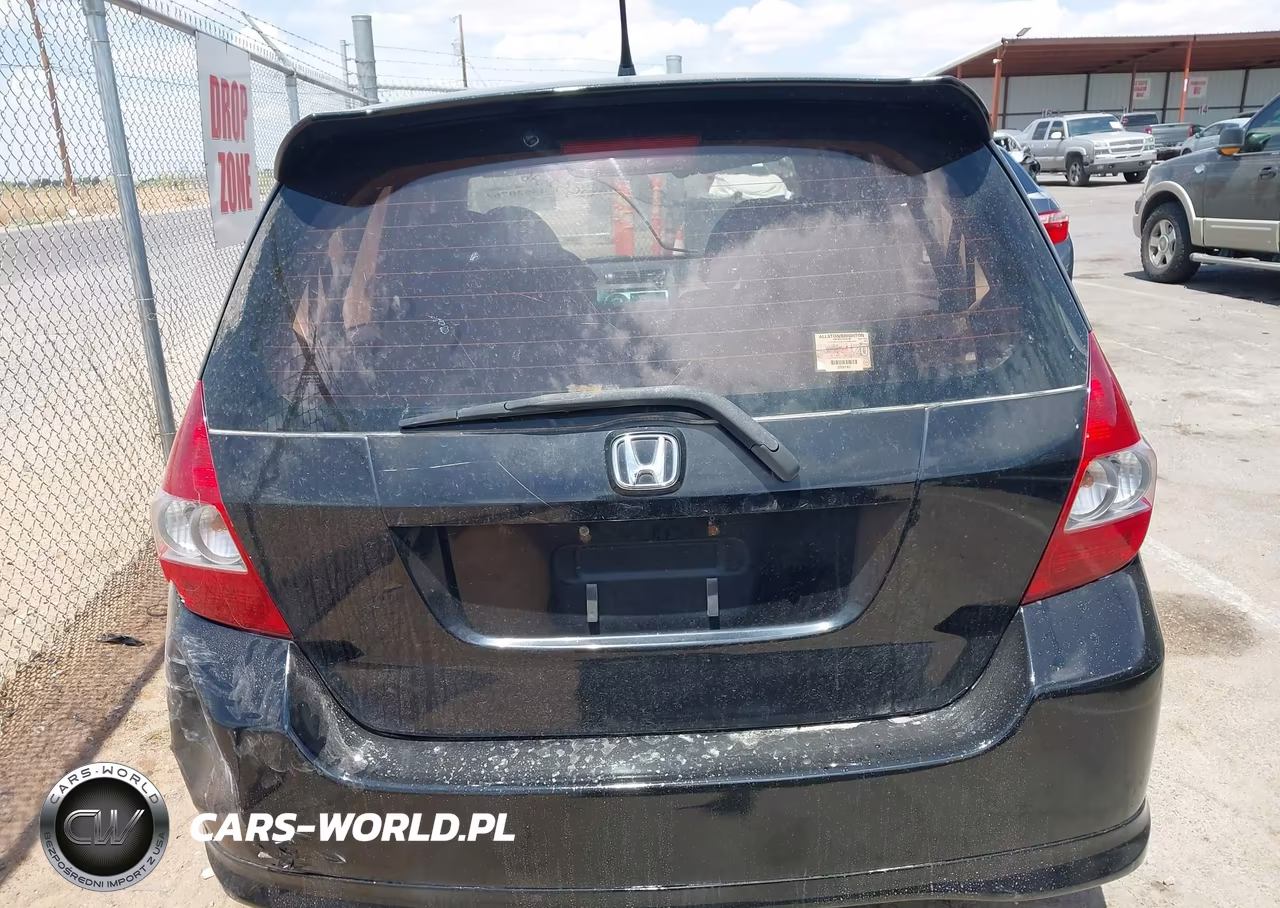 2008 Honda Fit Sport VIN:JHMGD37648S009197 - 16